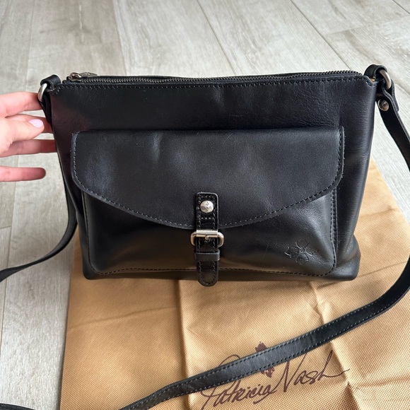 Patricia Nash Kirby Black Leather Crossbody Bag Buckle Flap - Picture 2 of 16